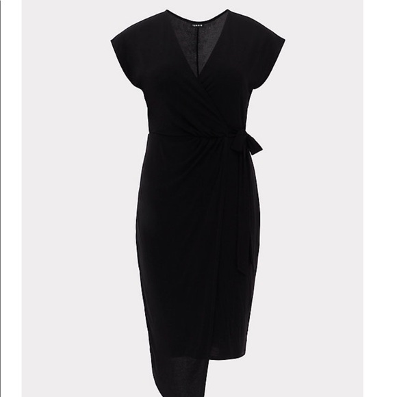 torrid Dresses & Skirts - Torrid NWOT Black Asymmetrical Wrap Dress